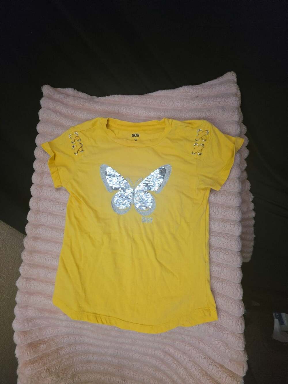 DKNY Sequin Butterfly Short Sleeve Top Size M 8/10 Yellow